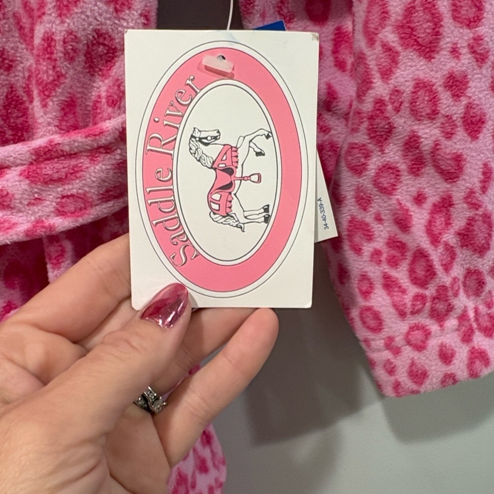 Pink Leopard Print Women's Robe - Picture 3 of 4